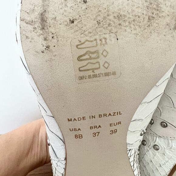 Vicson Jane Leather Silver Stud Pointed Toe Ankle Boots White Women's Size US 8 - Picture 10 of 10